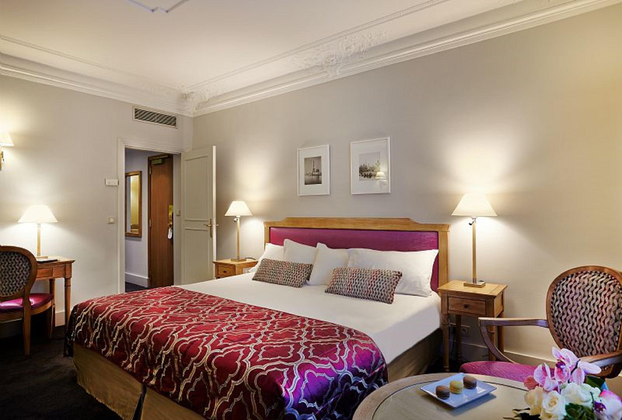 Royal Hotel Paris Champs Elysees Exterior foto